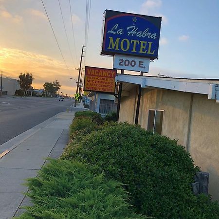 La Habra Motel Exterior photo