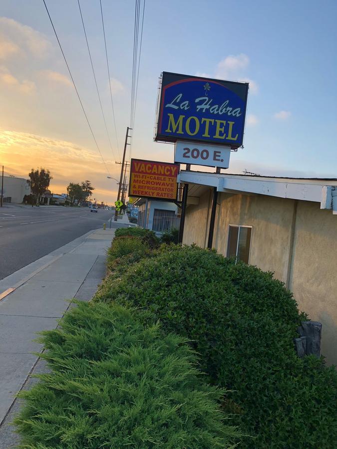 La Habra Motel Exterior photo